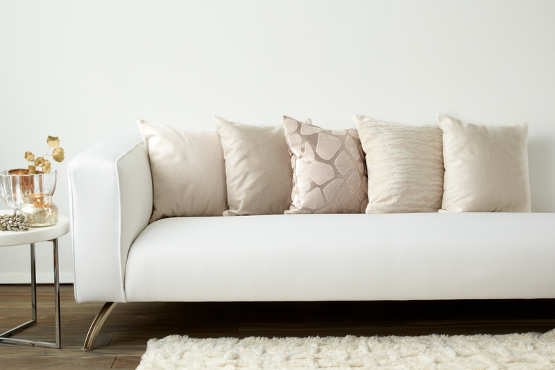 Cream colored couch pillows clearance